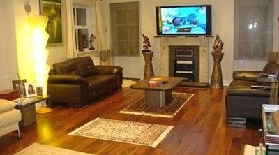 custom mixed white wall paint color in my living room