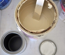Mix different paint leftovers to make enough paint