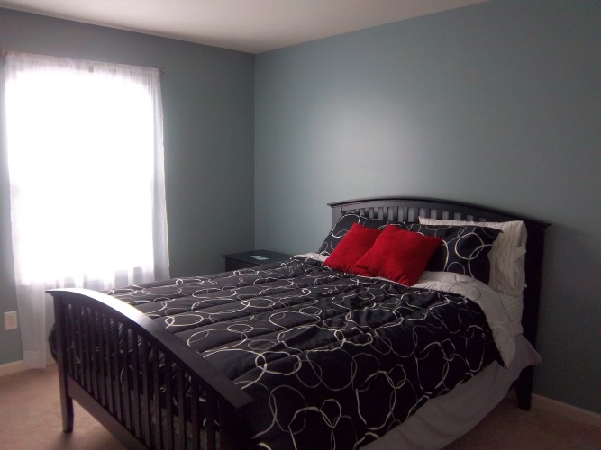 After: gray wall color looks stylish