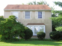 House in need of powerwashing