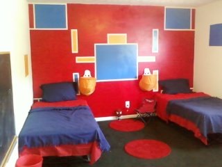 Fun geometric color blocking 
