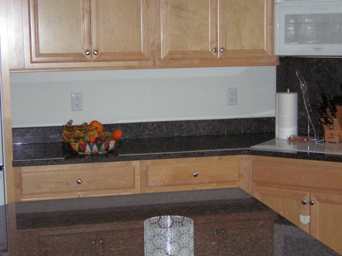 Before: boring white backsplash