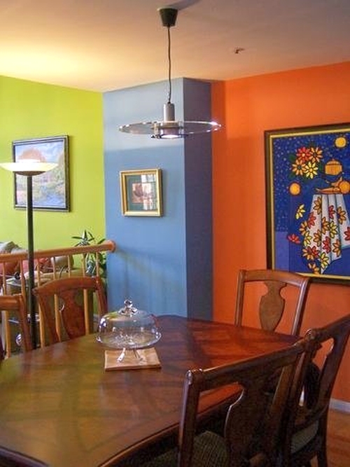 Green, blue and orange bold wall paint color combination