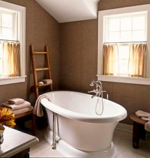 Neutral brown color idea for painting a bathroom